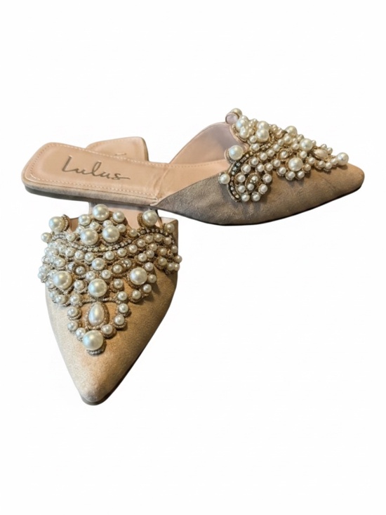 Lulus Shoes - NWOT Lulu’s flora beige suede pearl embroidered pointed toe flats